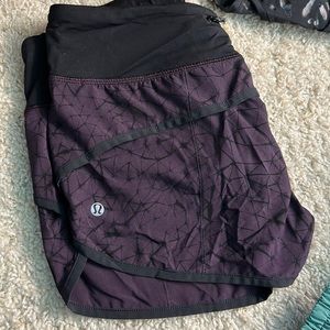 Lululemon shorts 🍋